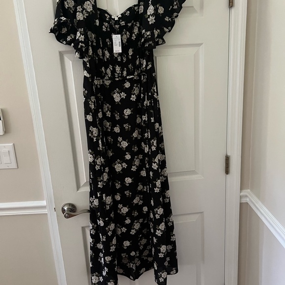 Maurices Dresses & Skirts - Floral maxi dress